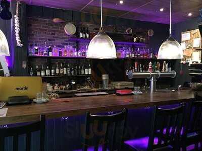 Bar Et Bouffe L'option Musique