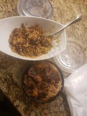 Islanderz Caribbean Grill