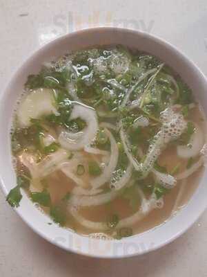 Pho Hoa Noodle Soup