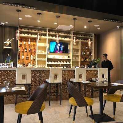 7 Spice Bar & Masala Grill