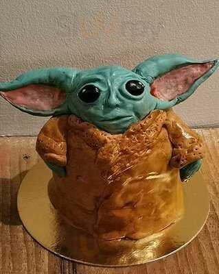 Cake Betty Cafe & Cakery