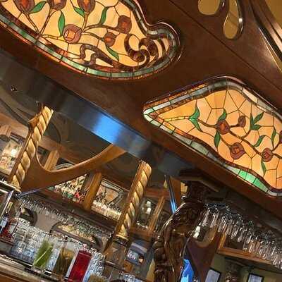 The Old Spaghetti Factory (saskatoon)