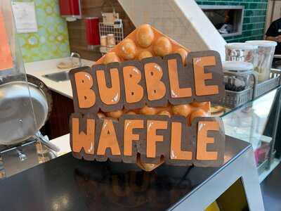 Bubble Waffle Cafe