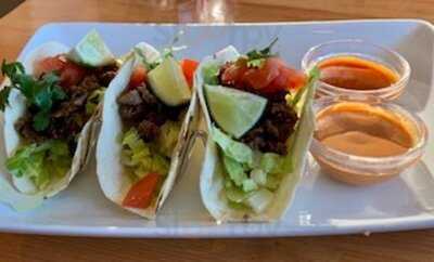 Barbarella Restaurant & Lounge