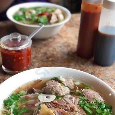 Pho Hoan Pasteur (sage Hill)