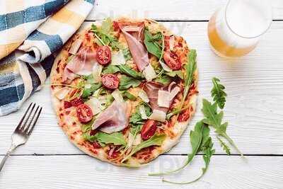 Captain's Oven Pizza