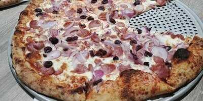 Captain's Oven Pizza