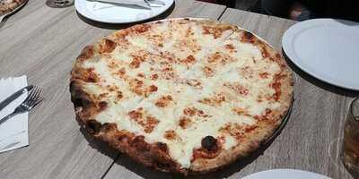 Captain's Oven Pizza