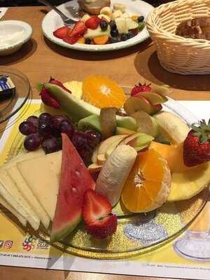 Cora Breakfast And Lunch