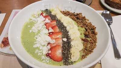 Cora Breakfast And Lunch