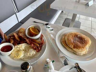 Eagle Ridge Eatery & Cafe