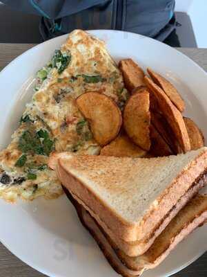 Eagle Ridge Eatery & Cafe