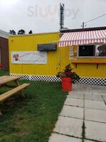 Bangin' Burger And Chicken Shack