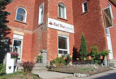Rak Thai Kitchen