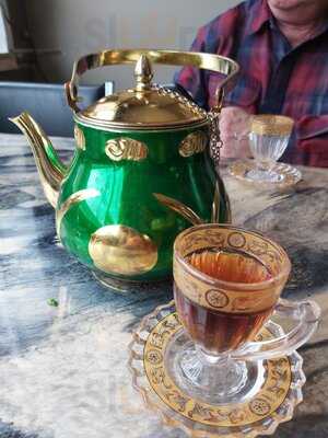 Montaha's Bistro & Cafe'