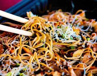 Peg's Bistro - The Stir Fry House