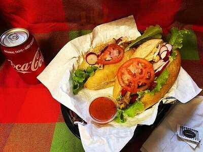 Esmeralda’s Latinos Market