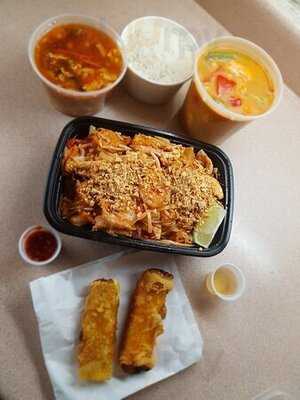 Dac Hoa Tom's Kitchen