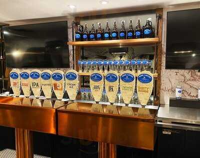 Nine Locks Brewing Co. Cold Beer Store & Tap Room