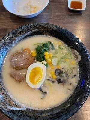 Boom-boom Ramen House