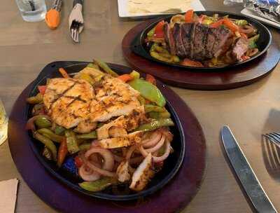 Sammy J's Grill & Bar