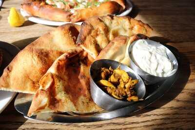 Earls Kitchen + Bar - Kamloops