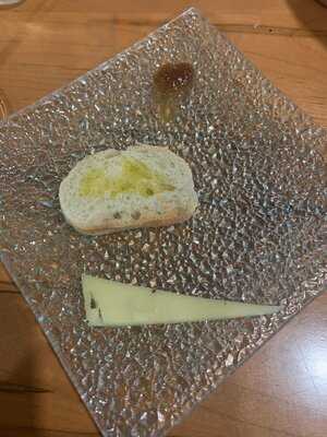 Crew (colchester Ridge Estate Winery)