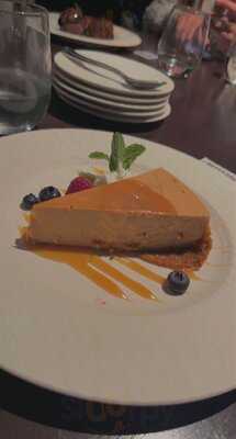 Stanhope Eatery And Bar