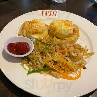 Evario Kitchen + Bar