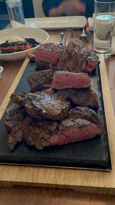 Modern Ocean Modern Steak Southport