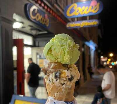 Cows Quebec, Quebec Qc