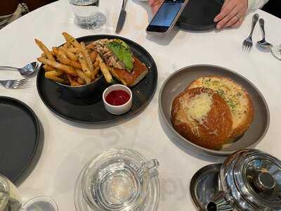 Rileys Restaurant Fish & Steak