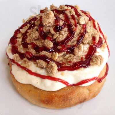 Cinnaholic