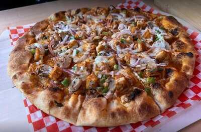 Ripe Tomato Pizza Whyte Ave