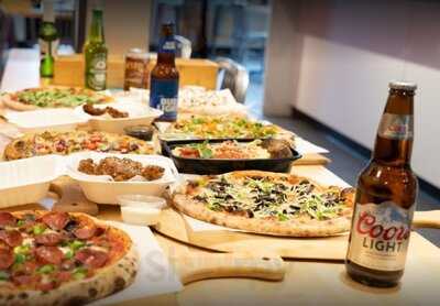 Ripe Tomato Pizza Whyte Ave