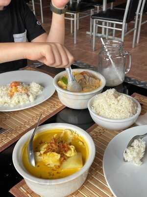 Tuk Tuk Thai Cuisine