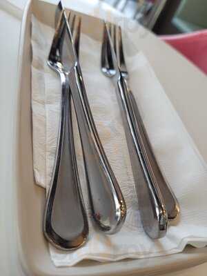 D Spot Dessert Cafe Edmonton