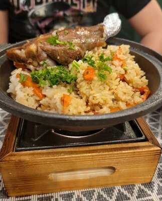 Old Avenue Restaurant And Bakery