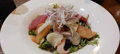 Yutaka Japanese Bistro&bar