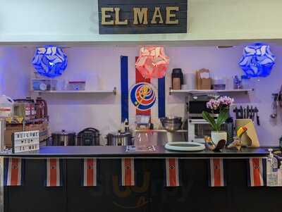 El Mae Restaurant