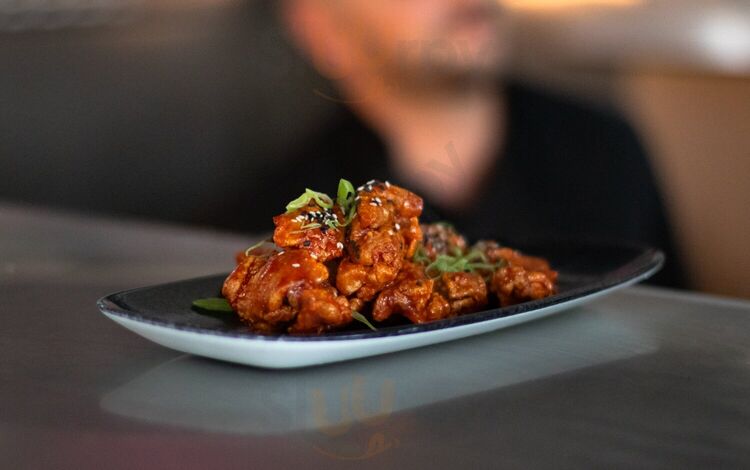 Lume Kitchen And Lounge