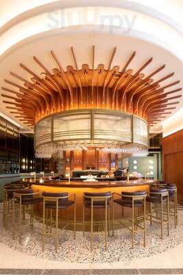 Commodore Restaurant