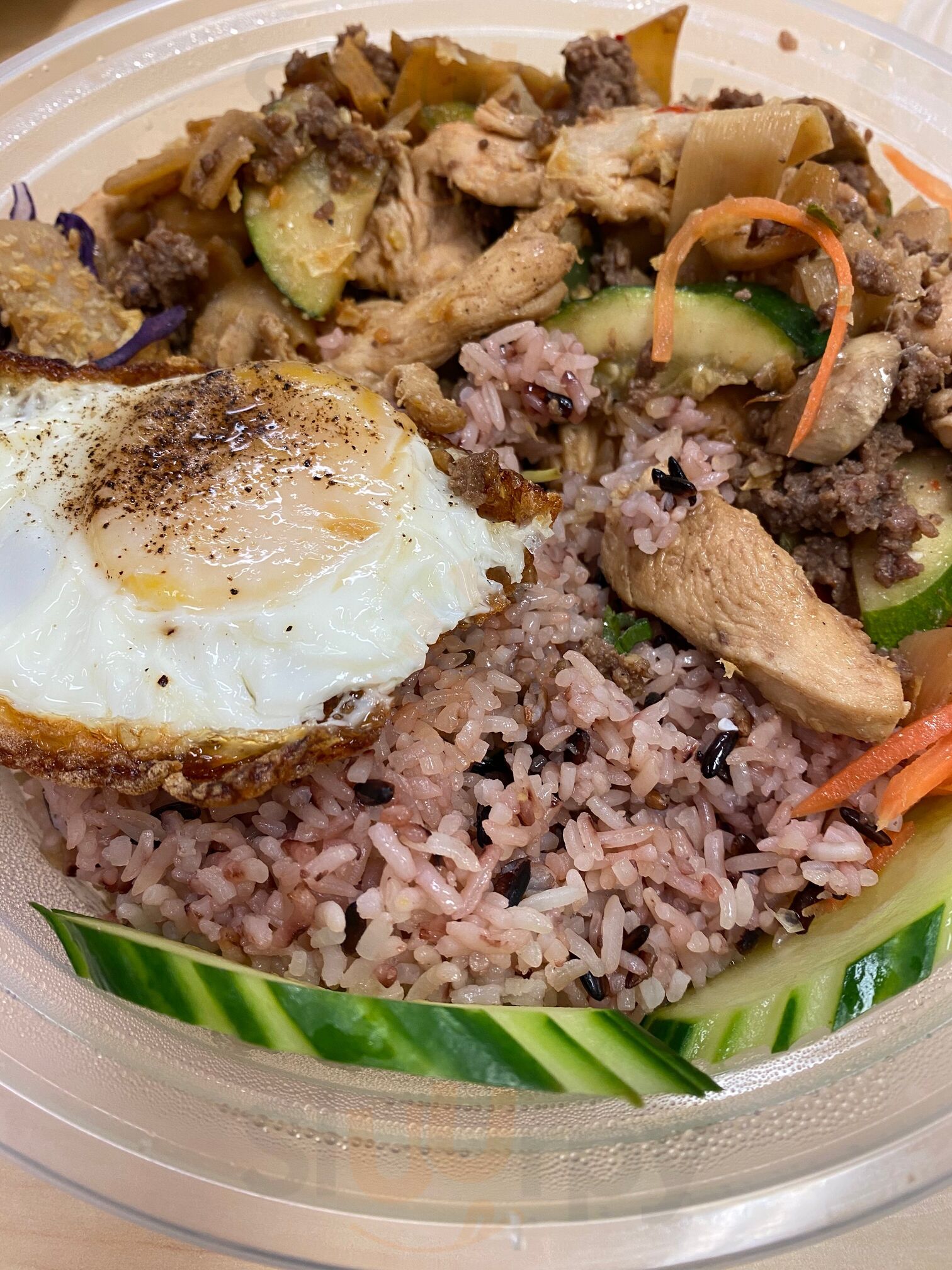 Shushu Thai: Bar A Nouilles + Riz