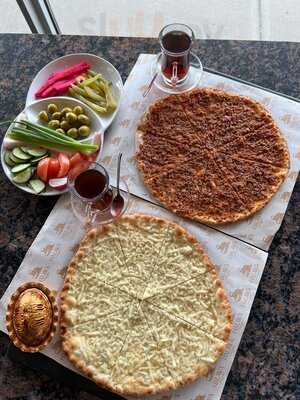 Halawa Pita & Kebab House