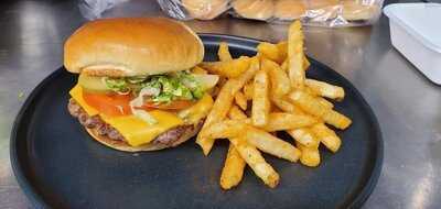 Shelly's Indigenous Bistro