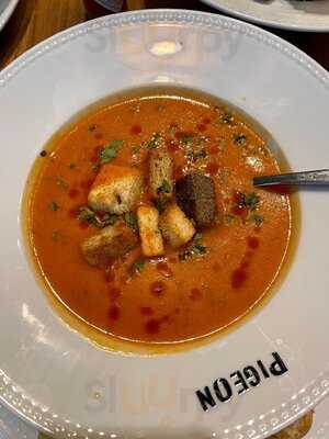 Pigeon Cafe & Bar - Mcgill