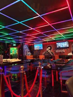 Rowdy's Indian Bar & Restaurant