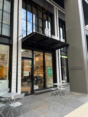 Lil E Coffee And Cafe