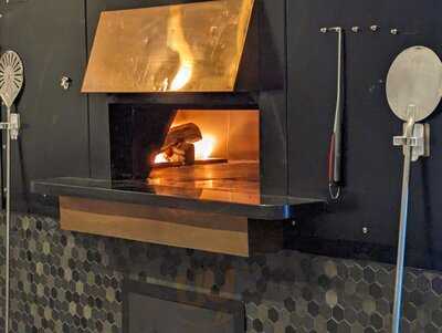 Sorrento's Classic Pizza And Salads