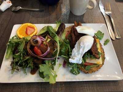 Benedict Eatery